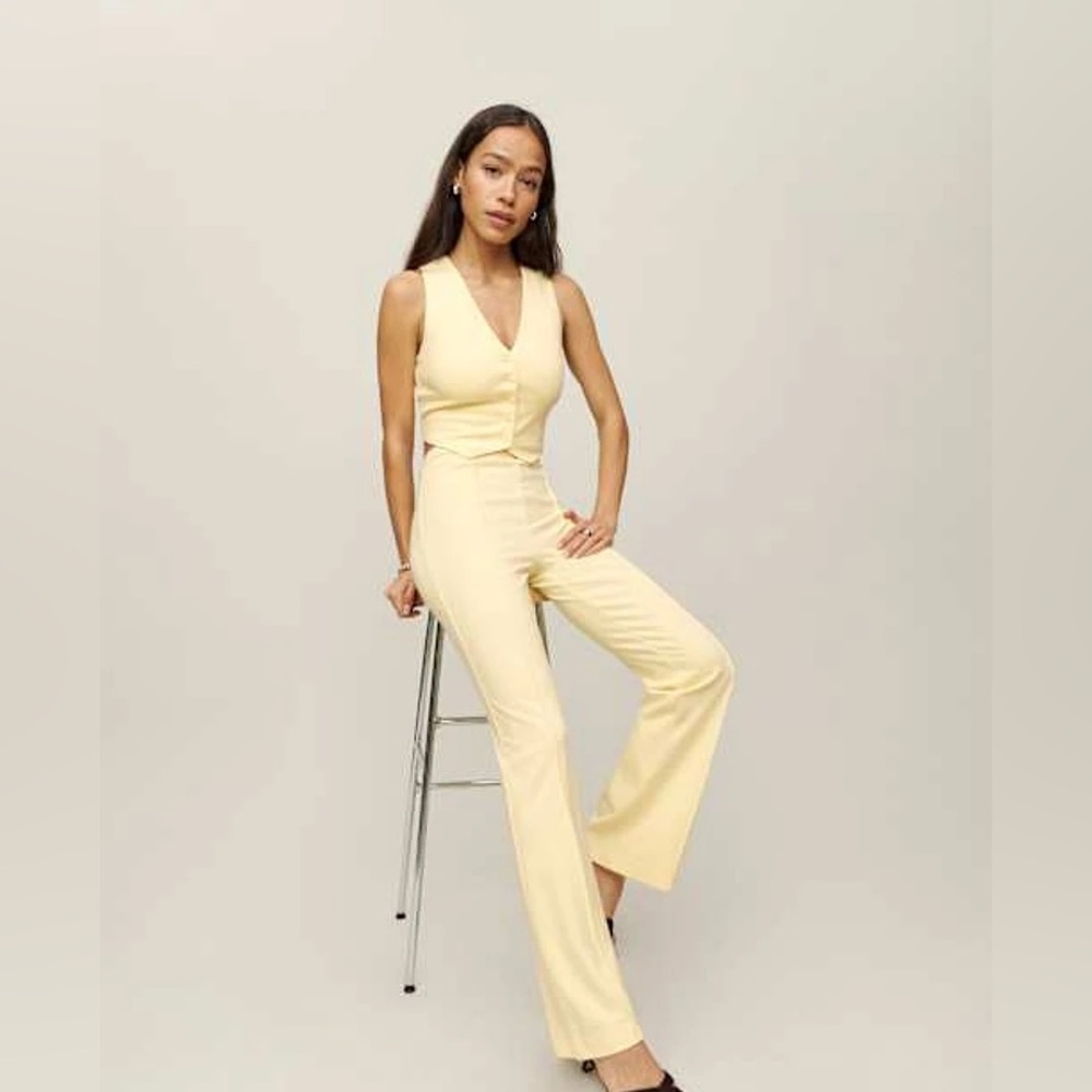 NWT Reformation ornelia yellow set - size m